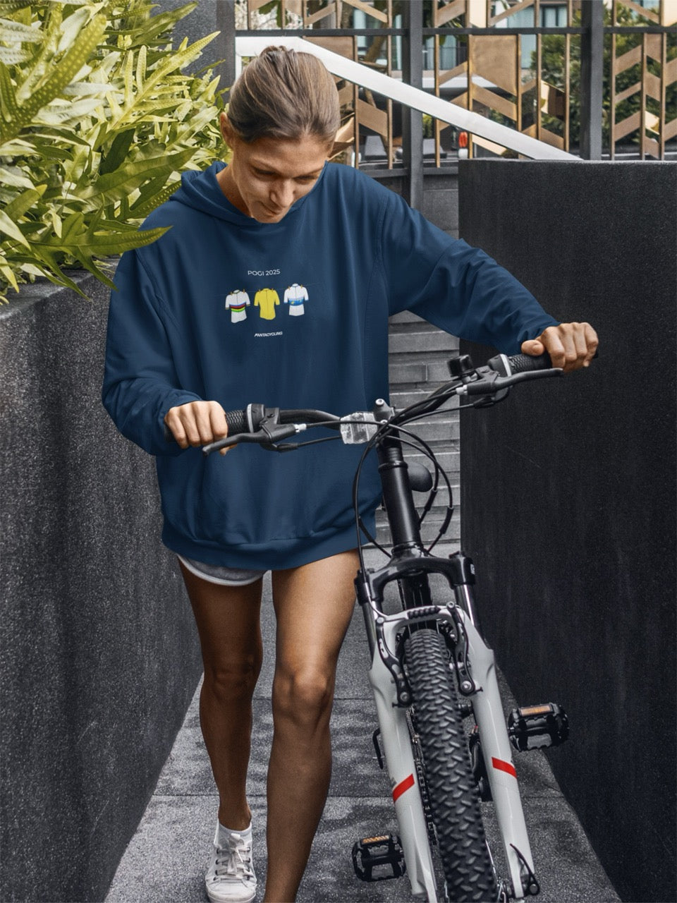 POGI 2025 | Felpa con cappuccio stampata